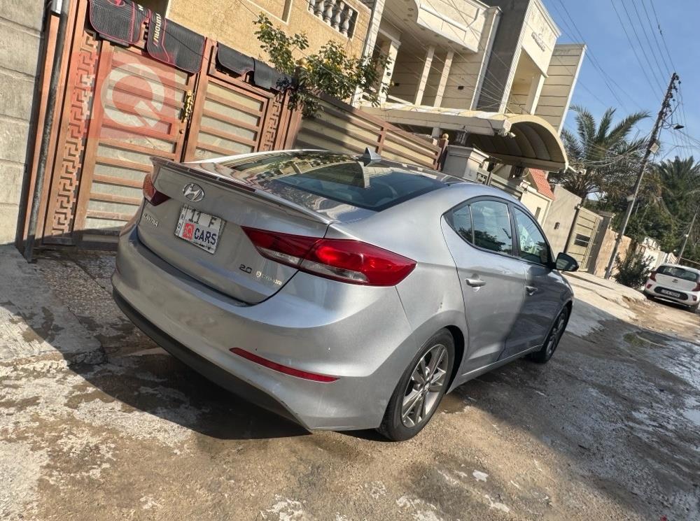 هيونداي النترا